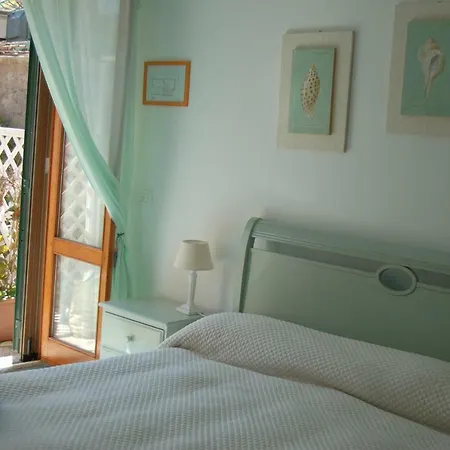 Bed and breakfast La Rosada 3*